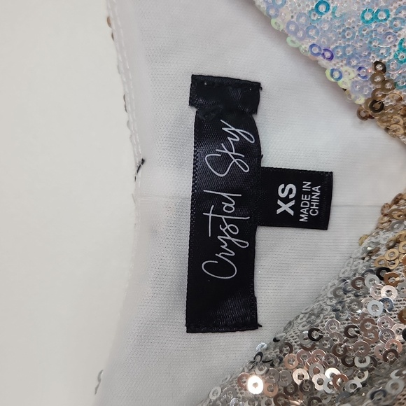 Crystal Sky Elegant Sequin Dress in Gold and Silver - Picture 4 of 6